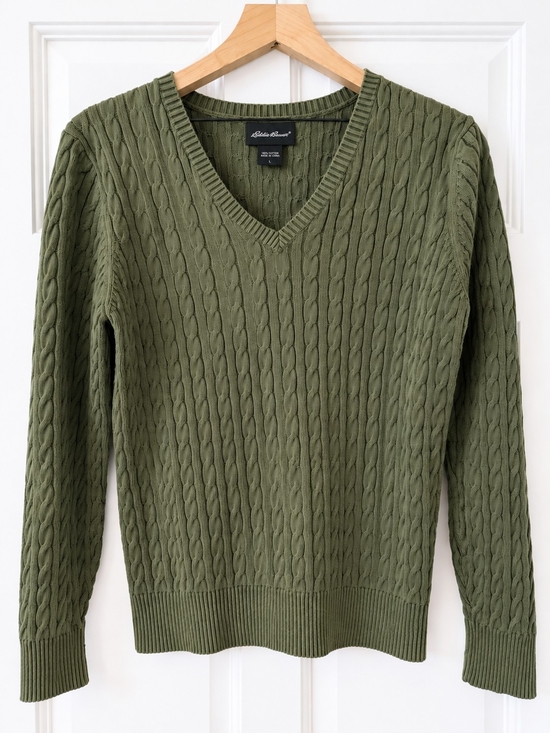 Eddie Bauer Sweaters - Eddie Bauer 100% Cotton Olive Green Cable Knit V-Neck Fishmerman Sweater